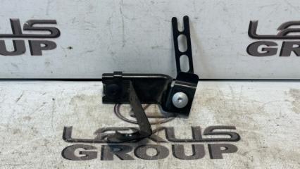 Запчасть кронштейн передний BMW X6 2017