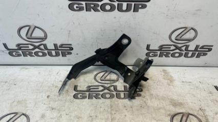 Кронштейн крыла передний левый BMW 5 - Series 2017