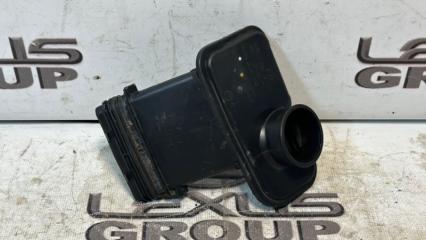 Горловина бачка омывателя BMW 5 - Series 2017 контрактная Горловина бачка омывателя BMW 5 - Series 2017