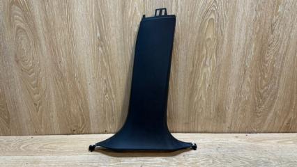 Обшивка стойки правая BMW X6 2017