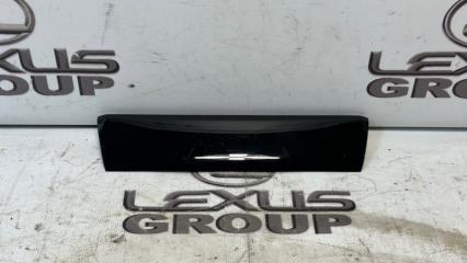 Накладка декоративная передняя BMW 5 - Series 2017 контрактная Накладка декоративная передняя BMW 5 - Series 2017