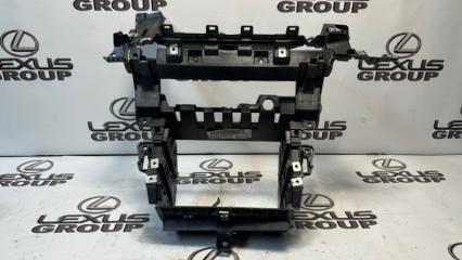 Кронштейн передний BMW X6 2012