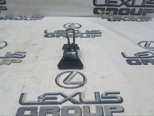 Крюк замка капота передний правый BMW X6 2012 контрактная Крюк замка капота передний правый BMW X6 2012