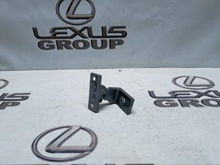 Петля двери передняя правая BMW X5 2018