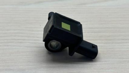 Датчик удара передний BMW X5 2016