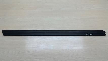 Фото запчасти уплотнитель стекла передний левый BMW X5 2016 контрактная запчасть Запчасть уплотнитель стекла передний левый BMW X5 2016