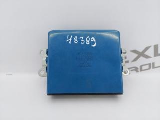 Блок управления стеклоподьемниками задний правый Lexus LS430 2004