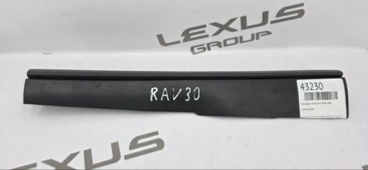 Накладка на крыло передняя левая Toyota RAV4 2011