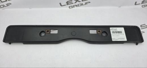 Панель крепления номерного знака передний Lexus RX400h 2008