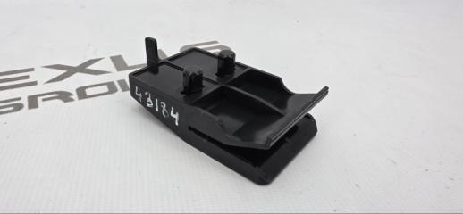 Кронштейн бампера передний Lexus RX330 2003