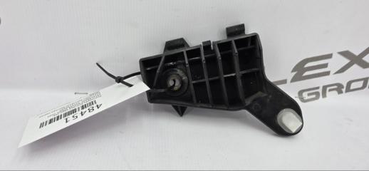 Кронштейн бампера задний левый Lexus RX330 2005