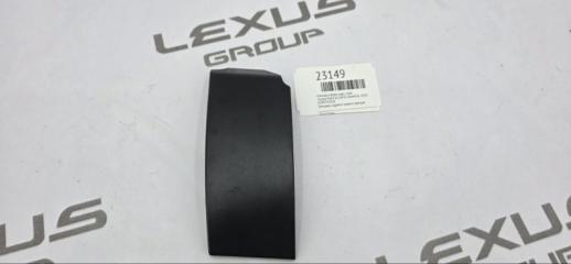 Накладка фонаря задняя правая Toyota RAV4 2020