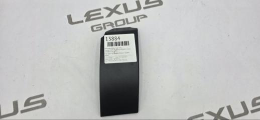 Накладка фонаря задняя левая Toyota RAV4 2020