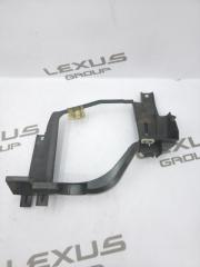 Запчасть кронштейн фары передний правый BMW 5 - Series 2009