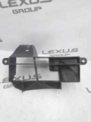 Воздухозаборник передний Toyota Highlander 2012