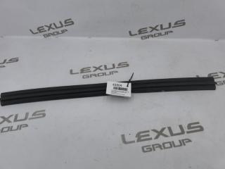 Уплотнительная резинка двери задняя левая Toyota RAV4 2020