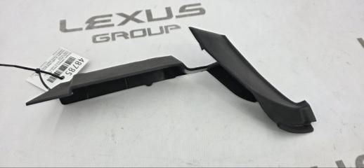 Молдинг лобового стекла левый Toyota Camry 2022