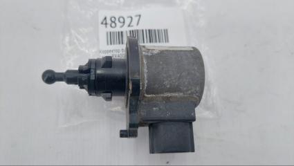 Запчасть корректор фары Lexus IS350 2011