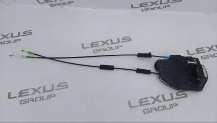 Замок двери задний правый Toyota Land Cruiser Prado 2020