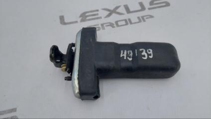 Ограничитель двери передний правый Lexus LS430 2006