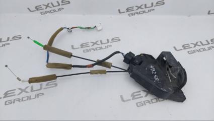 Замок двери задний правый Lexus LS430 2004