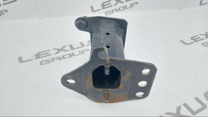 Кронштейн усилителя бампера передний правый Toyota Land Cruiser Prado 2021