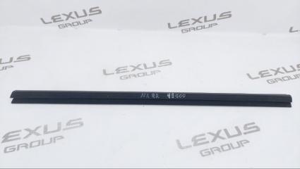 Уплотнитель стекла задний правый Lexus NX200 2018 контрактная Уплотнитель стекла задний правый Lexus NX200 2018