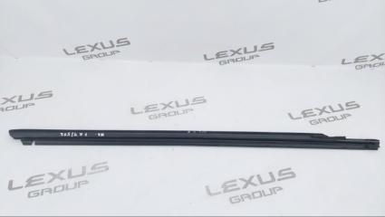 Уплотнитель стекла передний правый Lexus NX300 2019 контрактная Уплотнитель стекла передний правый Lexus NX300 2019