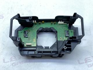 Фото запчасти кронштейн Land Rover Range Rover Velar 2018 контрактная запчасть Запчасть кронштейн Land Rover Range Rover Velar 2018