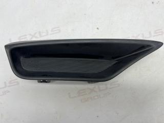 Накладка на бампер передняя правая Lexus RX300 2021