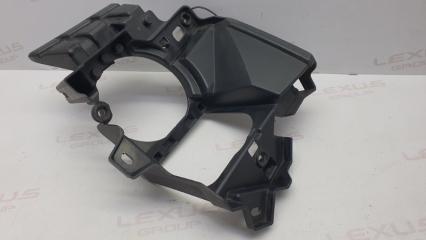 Кронштейн ПТФ передний левый Lexus RX300 2017