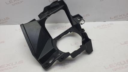 Кронштейн ПТФ передний левый Lexus RX300 2017