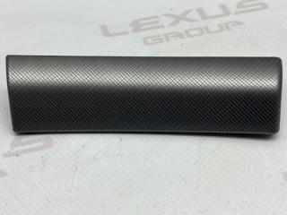 Накладка декоративная Toyota Avensis 2007