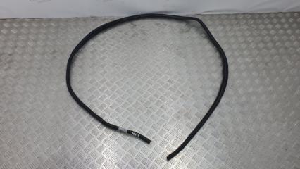 Уплотнитель проема двери передний правый Toyota Land Cruiser Prado 2020