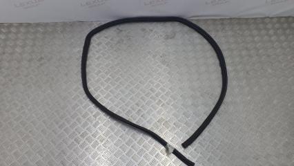 Уплотнитель проема двери задний правый Toyota Land Cruiser Prado 2019