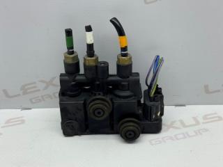 Клапан пневмоподвески передний Land Rover Range Rover 2018