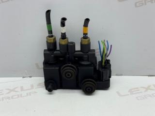 Клапан пневмоподвески передний Land Rover Range Rover Sport 2017