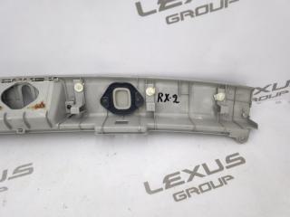 Накладка замка багажника задняя RX300 2006 MCU35 1MZFE