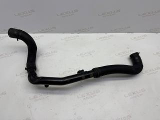 Патрубок охлаждения Land Rover Range Rover Velar 2018