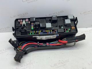 Блок предохранителей Land Rover Discovery 2019