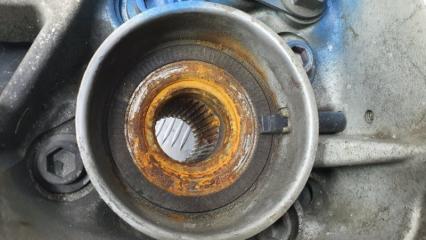 Кулак поворотный задний правый Lexus GS300 GRS190 3GRFE