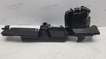 Дефлектор радиатора правый Toyota Camry 2019