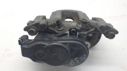 Суппорт задний правый Toyota Camry ASV70 2ARFE