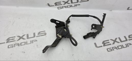 Датчик дорожного просвета задний правый Lexus RX450h 2018