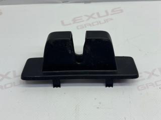 Накладка замка багажника Land Rover Discovery 2017