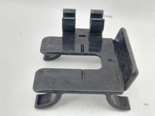 Кронштейн датчика парковки задний GS300 2010 GRS190 3GRFE