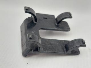 Кронштейн датчика парковки задний GS300 2010 GRS190 3GRFE