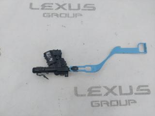 Замок лючка топливного бака Lexus RX200t 2016
