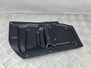 Фото запчасти защита двигателя правая Toyota Alphard 2020 контрактная запчасть Запчасть защита двигателя правая Toyota Alphard 2020