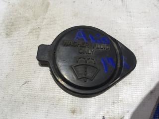 Запчасть крышка бачка омывателя Toyota Corolla Axio 2010